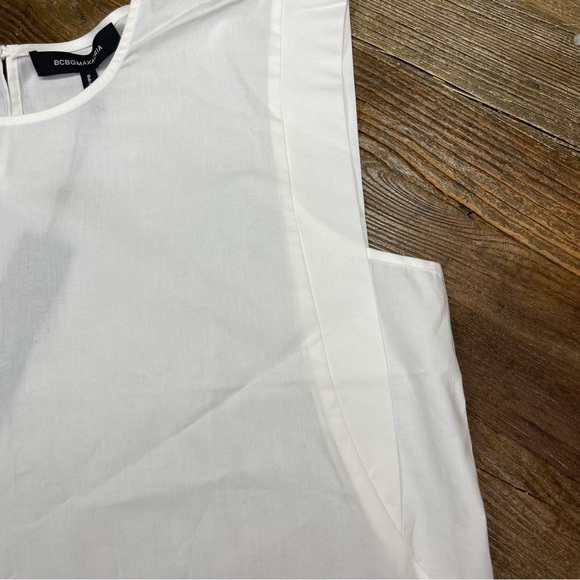 New ~ BCBGMaxAzria STRONG SHOULDER CREW NECK TOP Size L - Picture 10 of 15